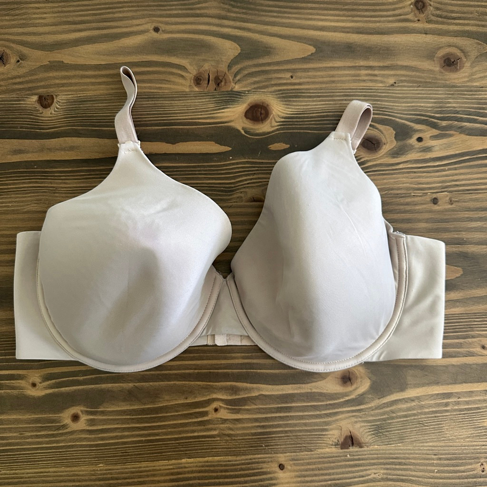 Women's Motherhood Beige Maternity Nursing Bra 40DDD / 40F Postpartum Intimates - Picture 1 of 8